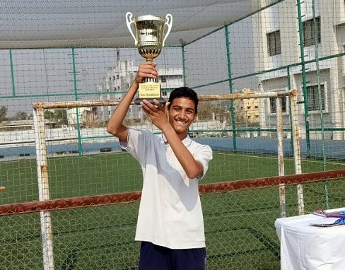 Sai sakar Best player Awards in school